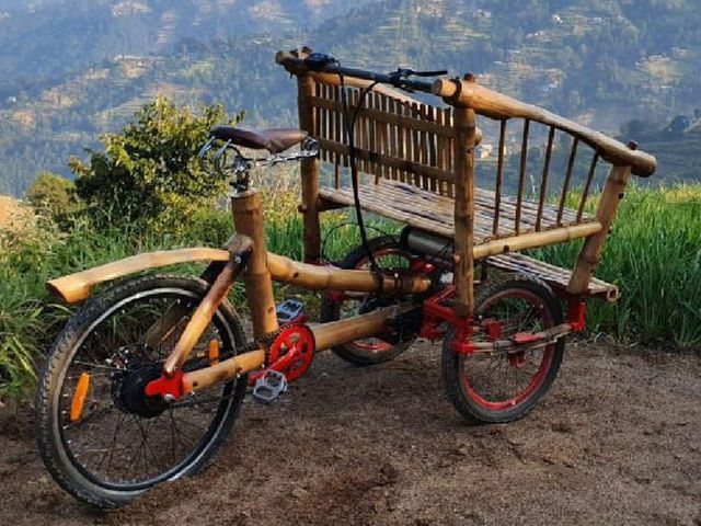 nepalxedap 2 1592920099724 - Độc đáo mẫu xe đạp điện đa năng bằng tre ở Nepal
