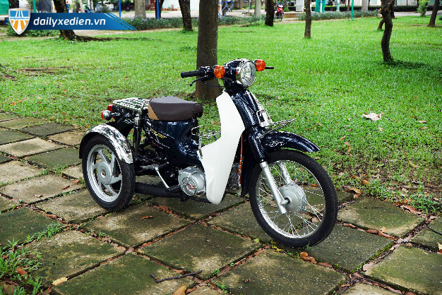 Xe 3 bánh chế cúp 50cc Việt Nhật